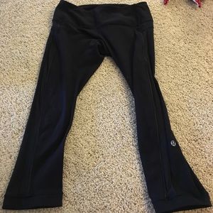 Lululemon wonder under capris reflective size 6